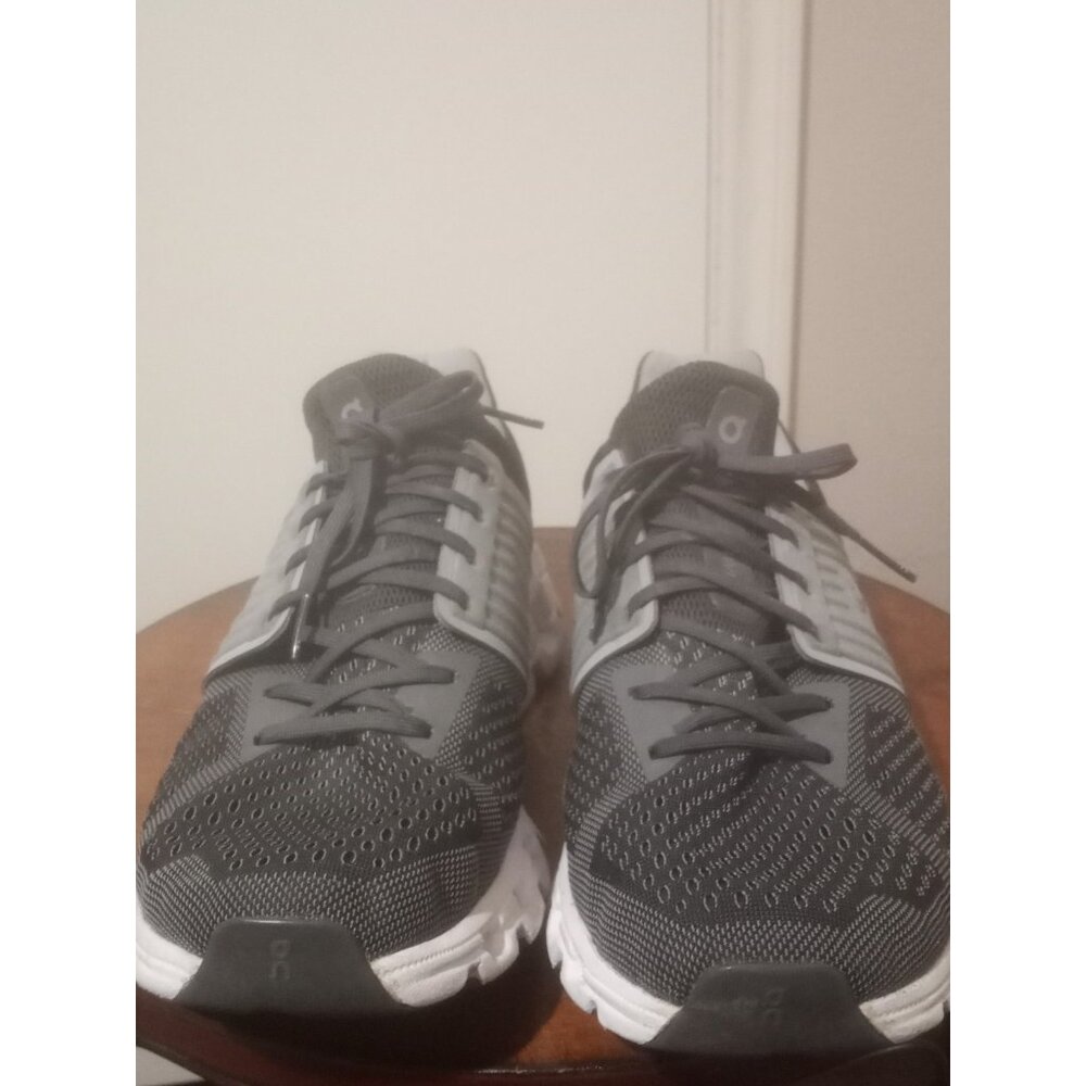 On Running On Cloud Men's Cloudswift Helion Runni… - image 7